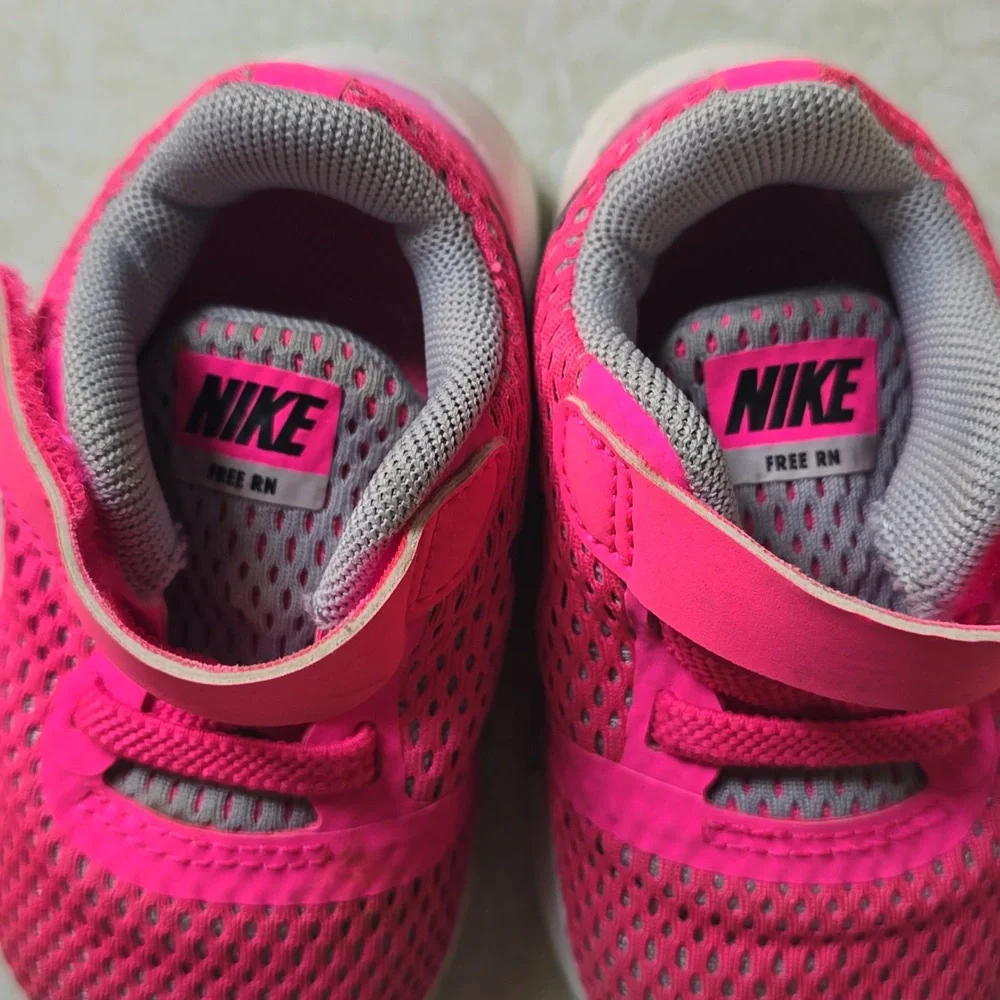 Pink and gray‎ Nike sneakers size 4C